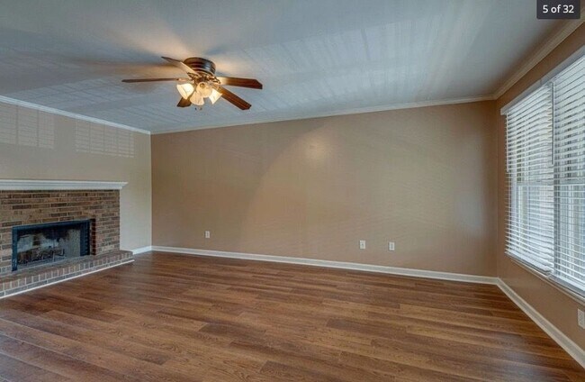 Foto del edificio - Great Bellevue Condo Rental
