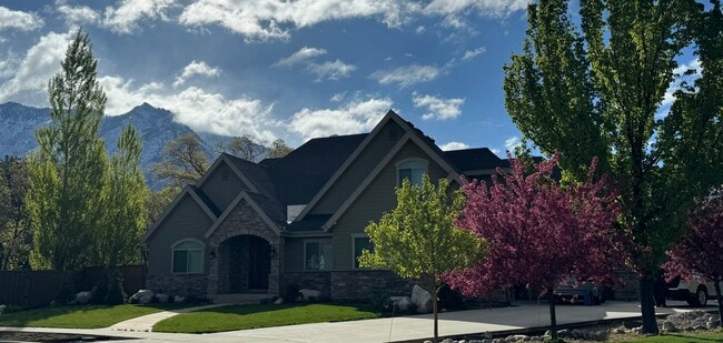 Building Photo - 87 Glacier Lily Dr