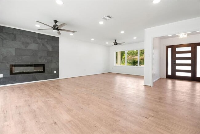 Building Photo - 3119 Avenue H