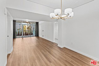 Building Photo - 13650 Marina Pointe Dr