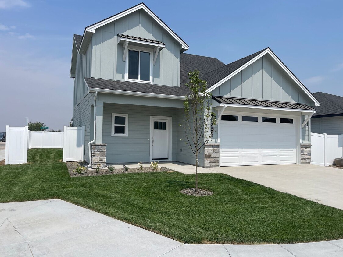 Primary Photo - Brand New 3 Bed 2.5 Bath Home in Quiet Nor...