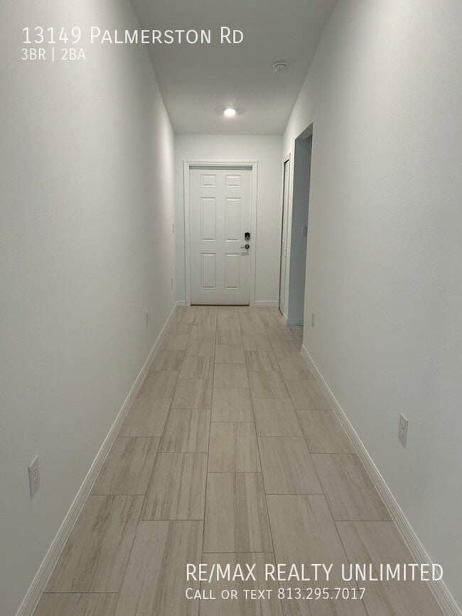 Building Photo - 13149 Palmerston Rd Riverview FL 33579