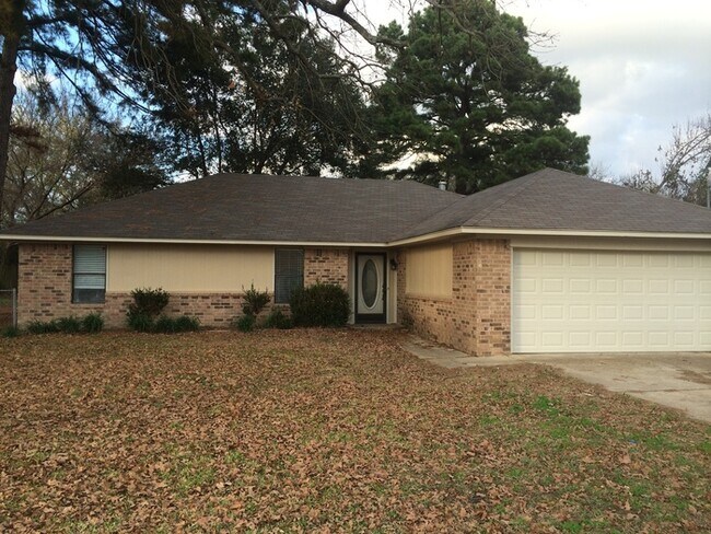 Foto del edificio - Charming 3 Bedroom in Flint! Coming Soon!