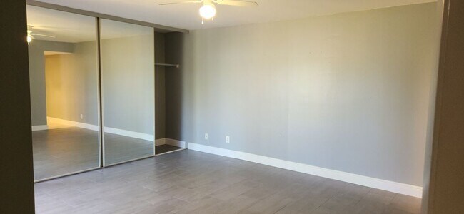 Foto del edificio - 12339 Woodrose Ct