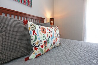 Interior Photo - Kachina Apartments