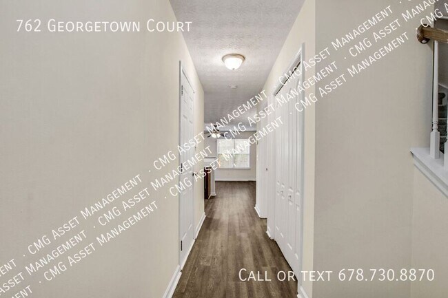 Foto del edificio - 762 Georgetown Ct
