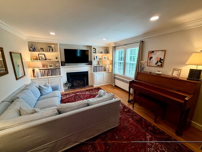 Foto del edificio - 4606 W Grace St