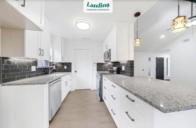 Foto del edificio - 7843 Battleoak Dr