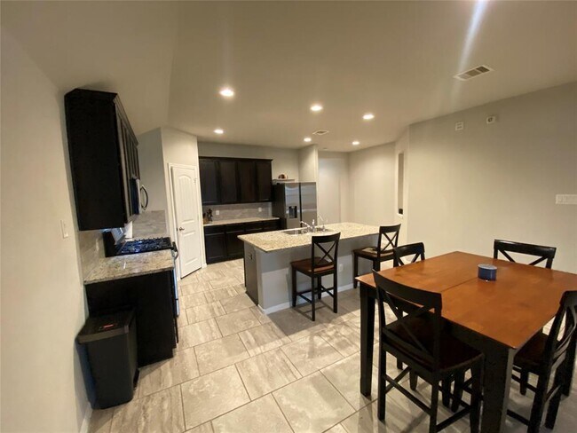 Foto del edificio - 4027 Cape Barren Ln
