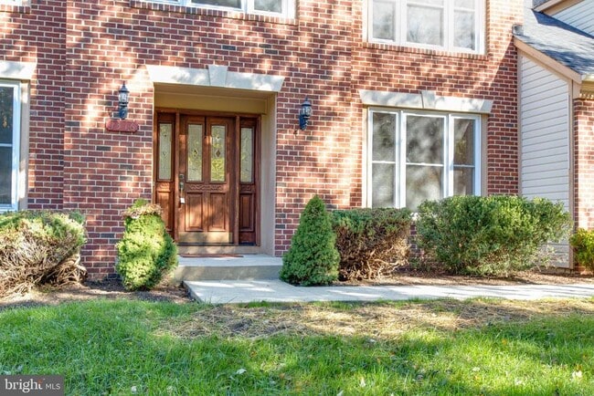 Foto del edificio - 1316 Pleasant Meadow Rd