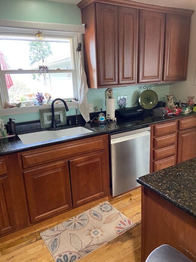 Cocina compartida - 918 S 258th Pl