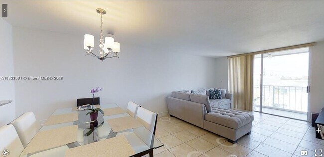 Foto del edificio - 7705 Abbott Ave