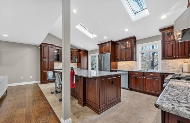 Foto del edificio - 2289 Brookside Dr