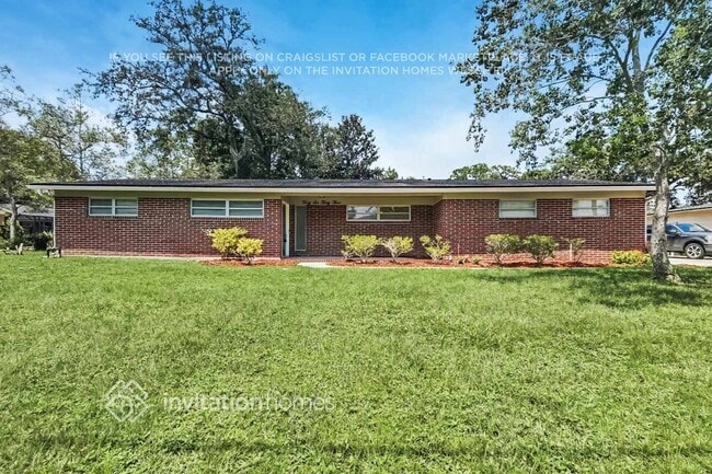 Building Photo - 4633 Waverly Ln