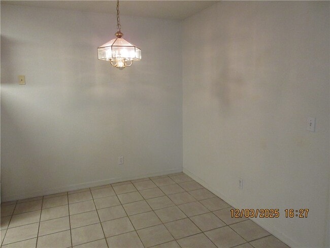 Foto del edificio - 2469 Fox