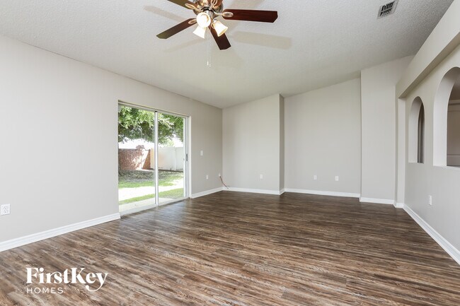 Building Photo - 2539 Quail Park Terrace