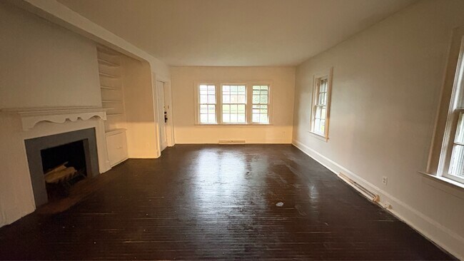 Foto del edificio - 3037 Algonquin Pkwy