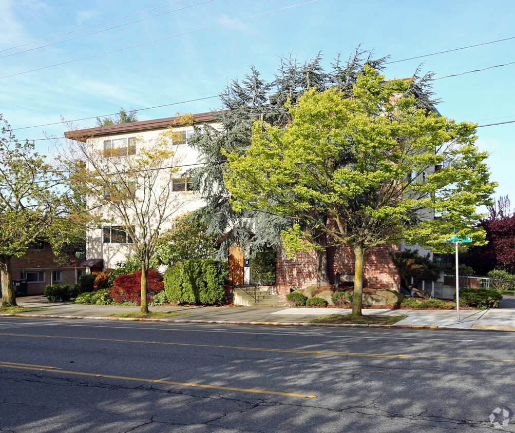 Foto del edificio - Scandia Gardens Apartments