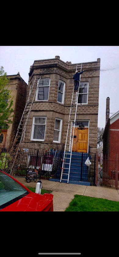 Building Photo - 2226 S Trumbull Ave