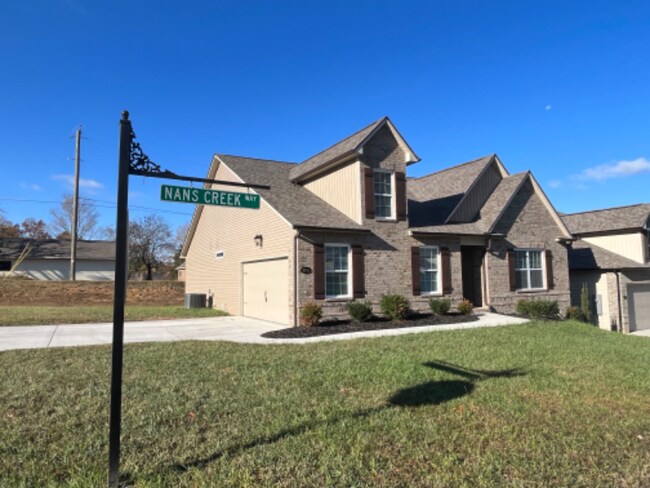 Foto del edificio - 7101 Nans Creek Way