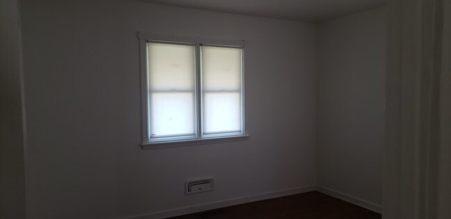 Foto del edificio - 3637 Johnson St.