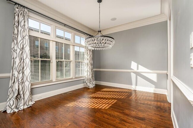 Foto del edificio - 487 Ansley Ct NE