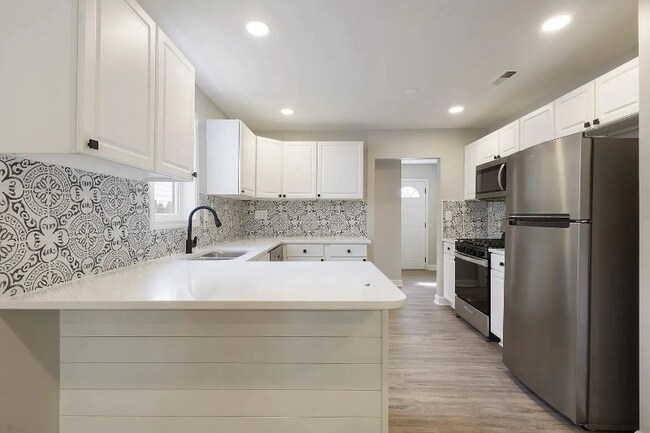 Foto del edificio - 1811 Cherry St