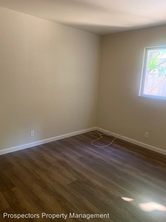 16915 Barnell Ave, Hill, CA 95037 Apartment for Rent in