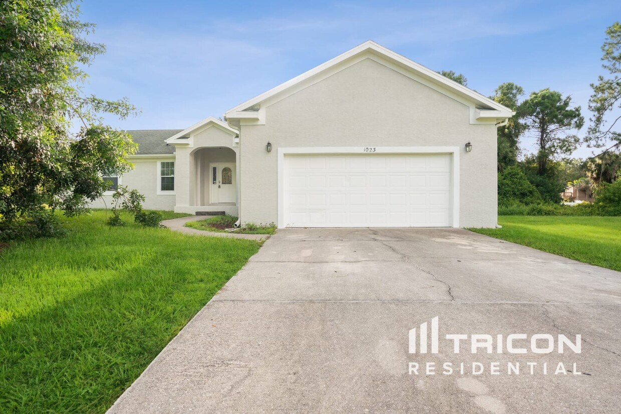 Foto principal - 1023 Trill Court North Port FL