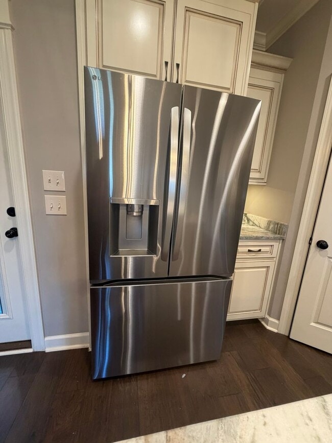 Building Photo - Maddison Subdivision