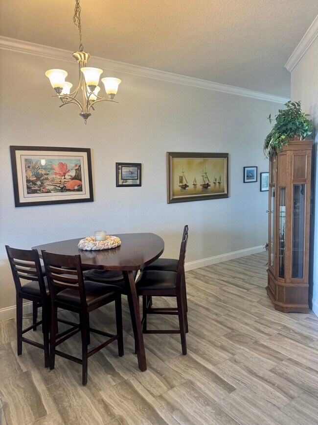 Foto del edificio - 6 Riverwalk Drive