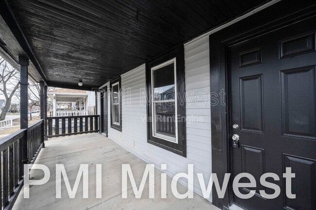 Building Photo - 117 N Colorado Ave