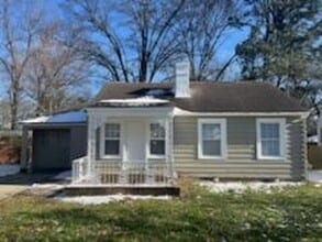 Building Photo - 3427 S Prescott Cir