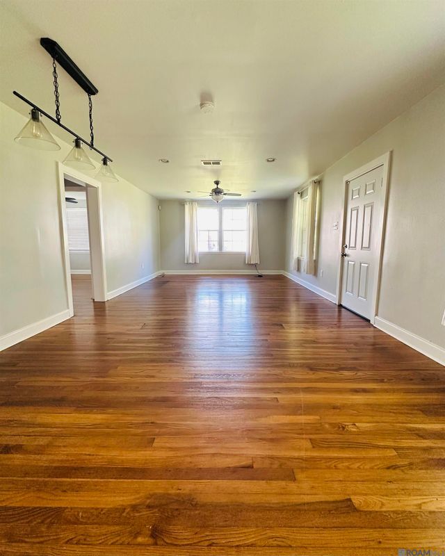 Foto del edificio - 376 Croydon Ave