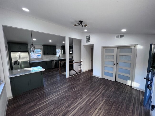 Building Photo - 3119 Piper Dr
