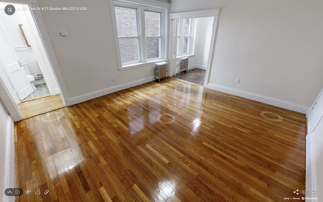 Living room - 227 Park Dr