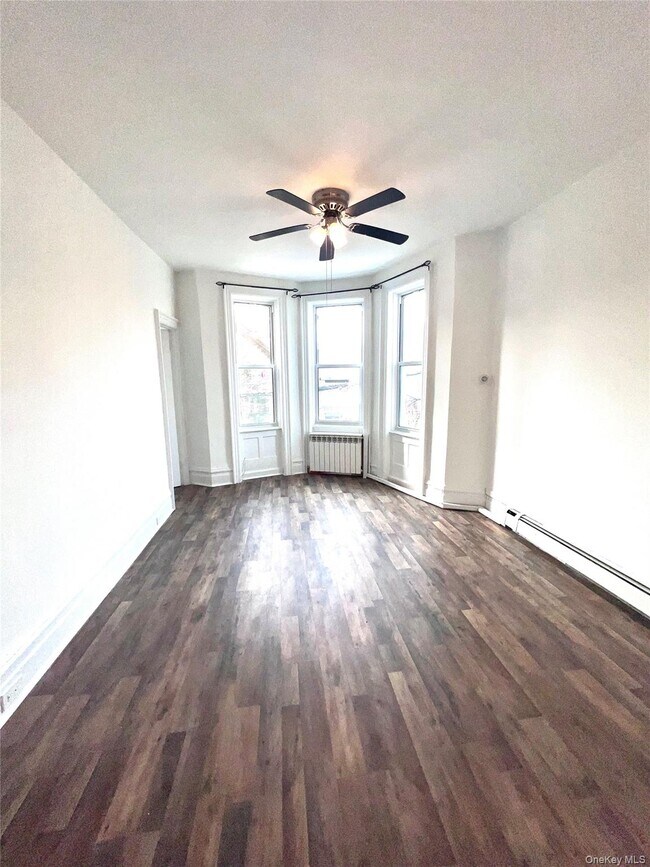 Foto del edificio - 4278 Vireo Ave