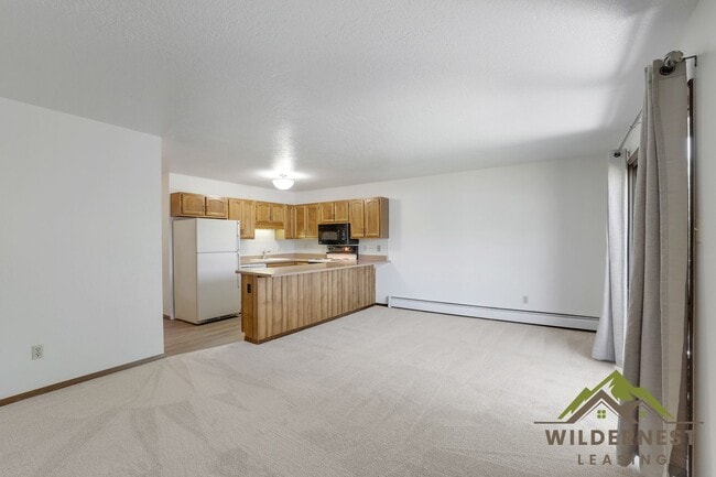 Foto del edificio - Dillon Valley West Condo-New paint/Floorin...