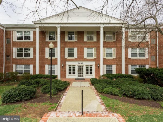 7680 Tremayne Pl Unit 205, McLean, VA 22102 Condo for Rent in McLean