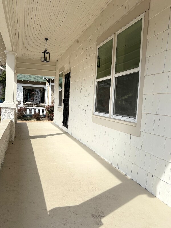 Photo - 1964 Young Ave House