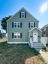 Building Photo - 264 Wilmot Ave