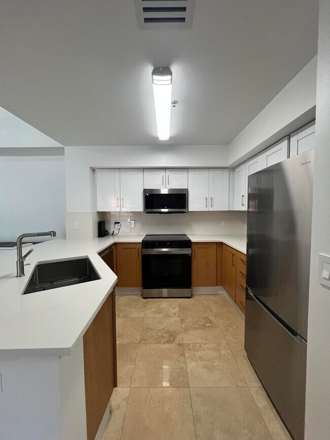 Foto del edificio - 3209 Clint Moore Rd