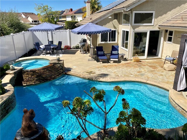 25662 Cresta Loma