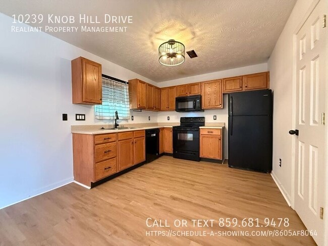 Foto del edificio - 10239 Knob Hill Dr