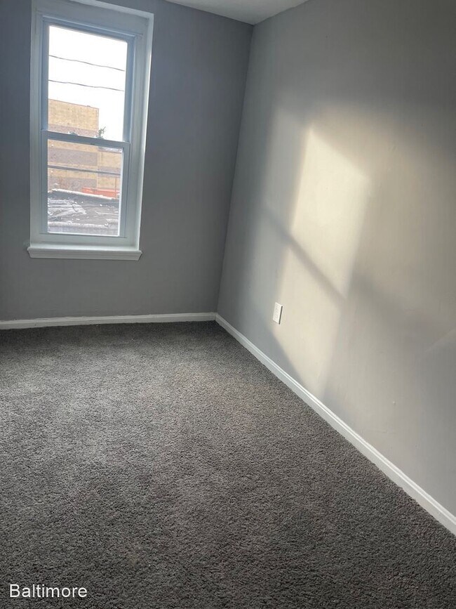 Foto del edificio - 3 br, 1.5 bath House - 2259 W. Baltimore St.