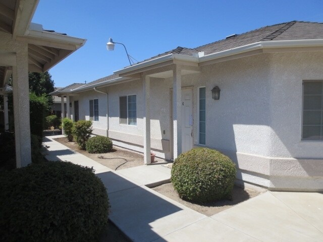 Building Photo - 748-760 Jana Way