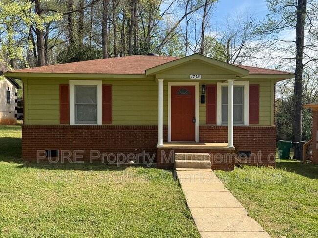 Building Photo - 1732 Newland Rd