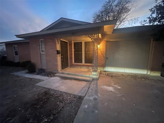 Primary Photo - 4451 Greenland Dr