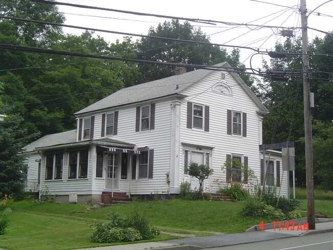 Building Photo - 18 Main St