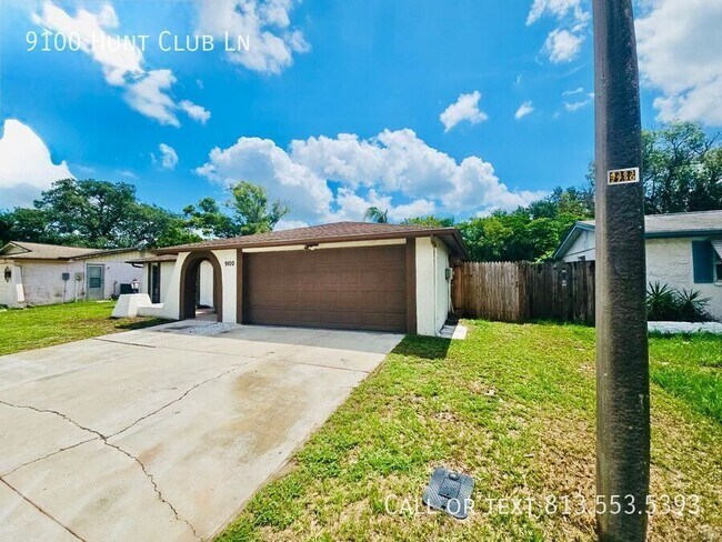 Foto del edificio - 9100 Hunt Club Ln